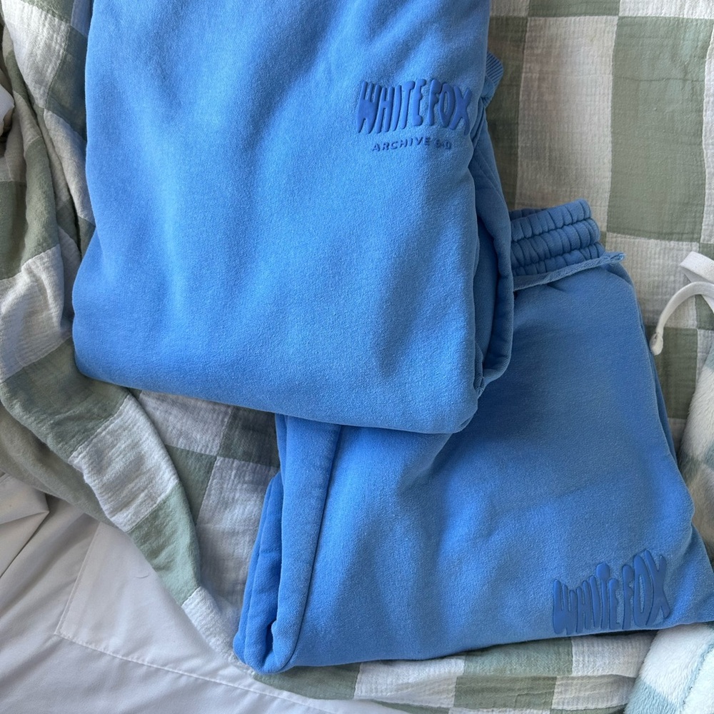 White Fox Blue Sweatpants and sweatshirt